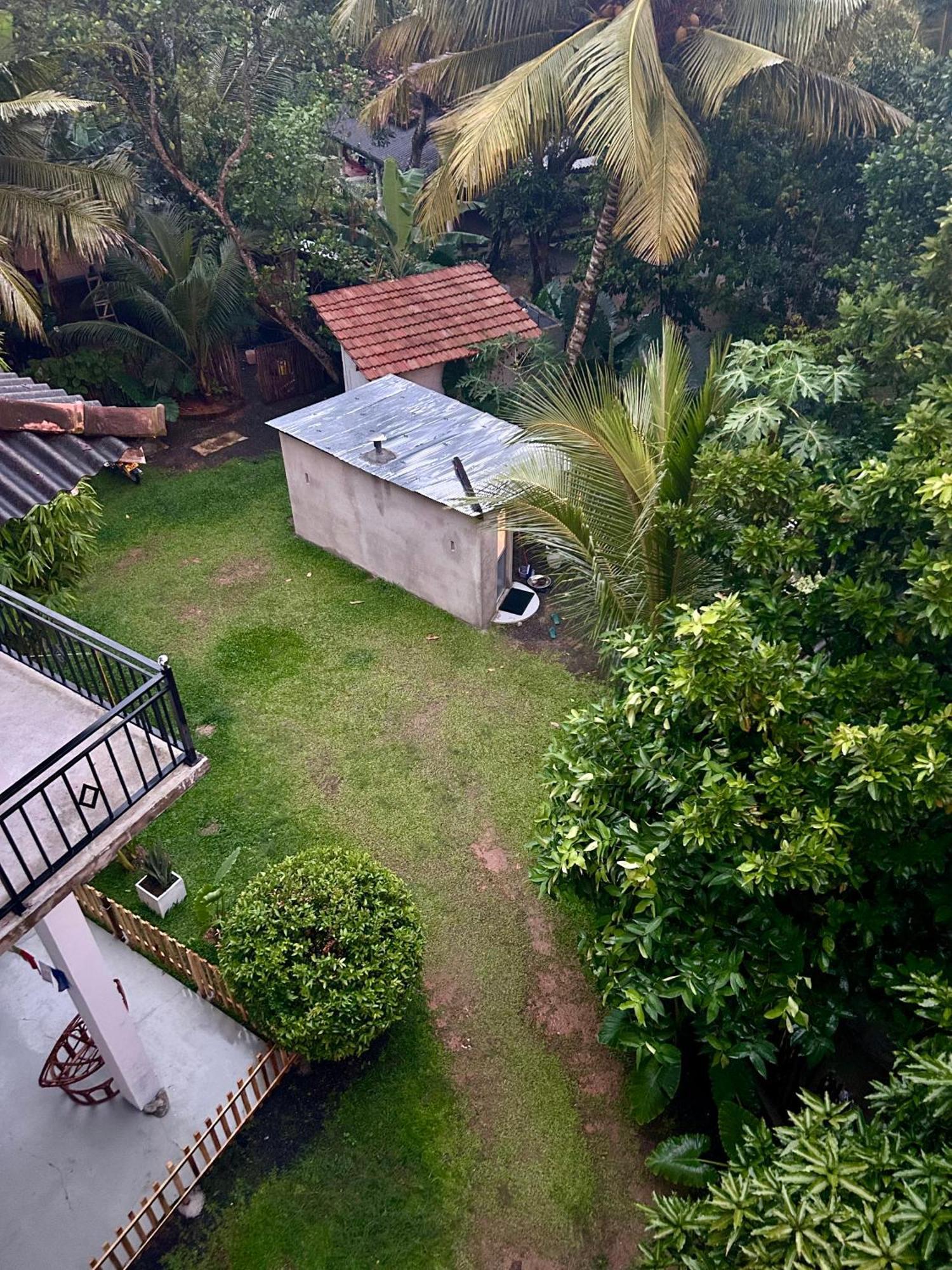 One Bhakthi Hotel Ahangama Buitenkant foto