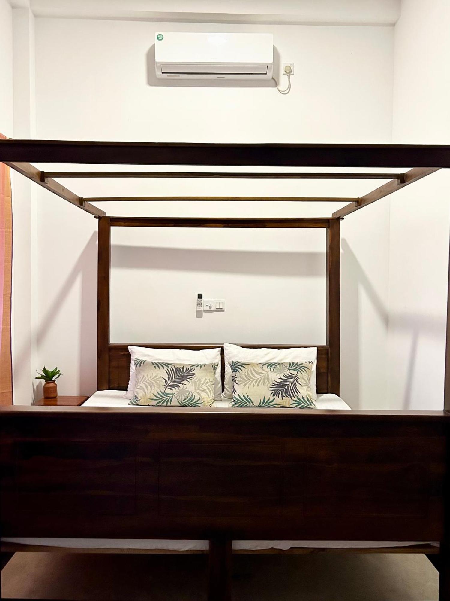 One Bhakthi Hotel Ahangama Buitenkant foto